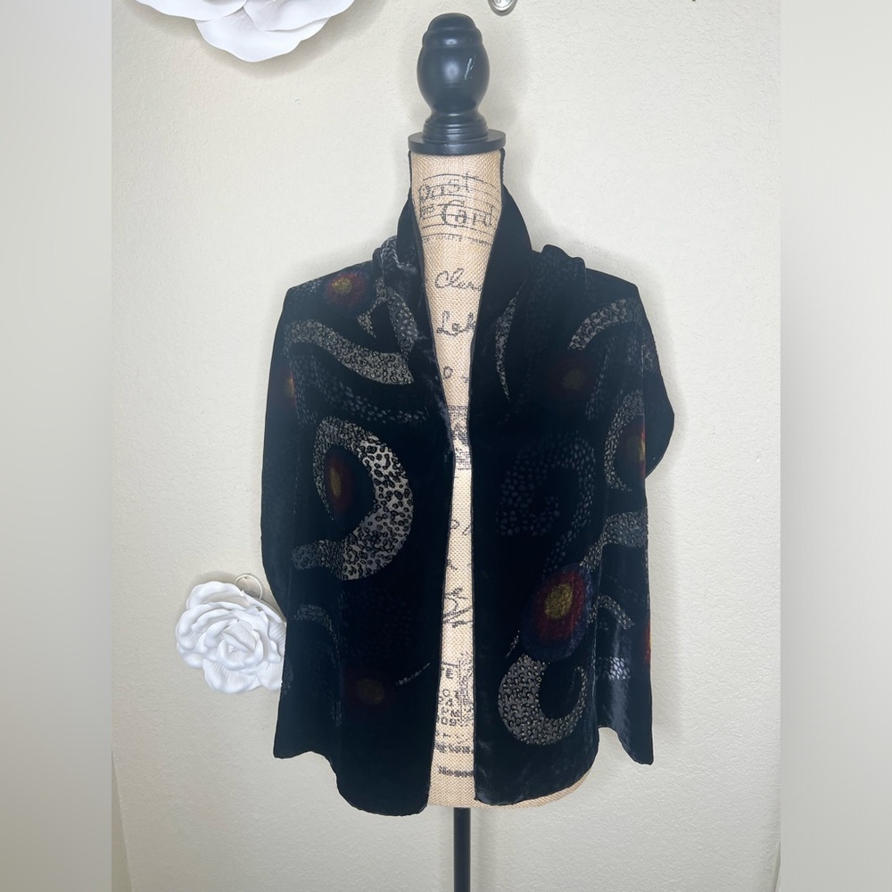 NTM: Vintage Silk Blend Velvet Burnout “Rising Sun” Scarf Hand Rolled Hem Black